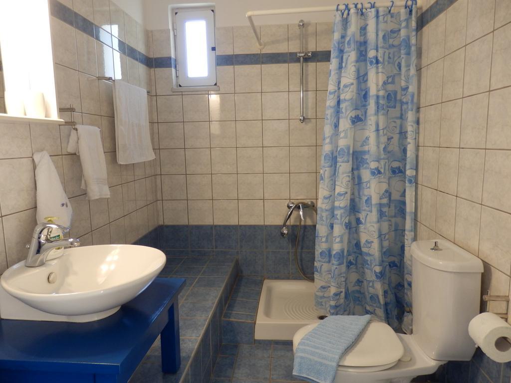 Maro Suites Tavronitis エクステリア 写真