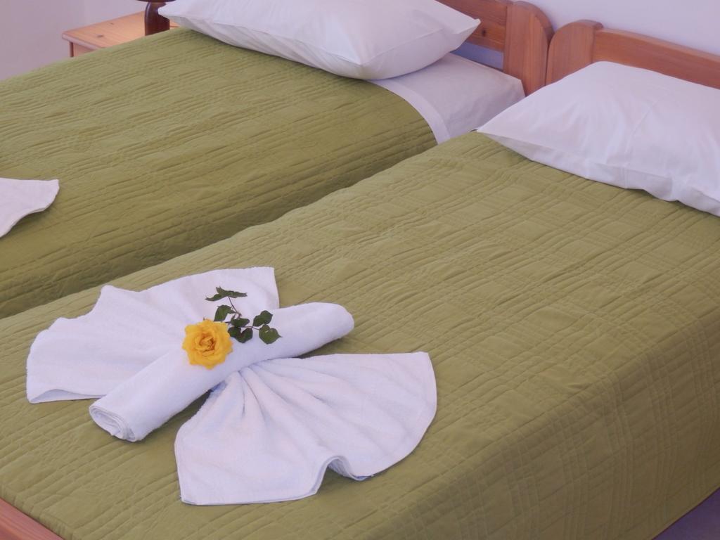 Maro Suites Tavronitis エクステリア 写真