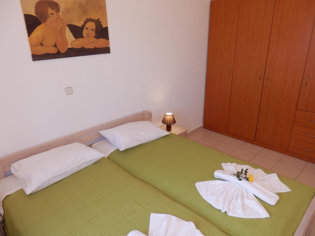 Maro Suites Tavronitis エクステリア 写真